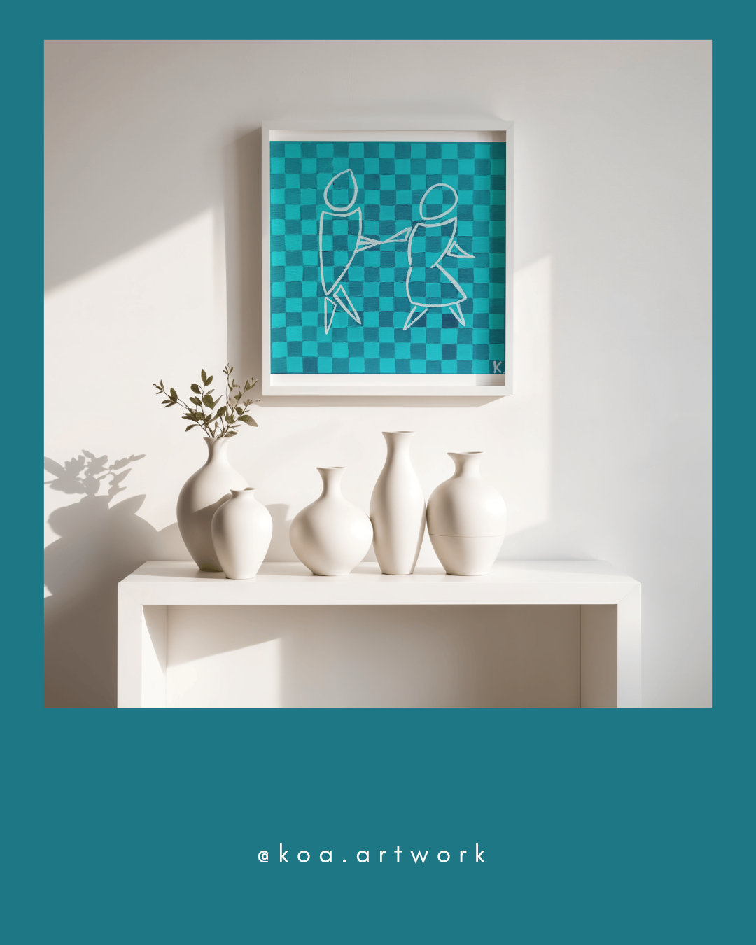 Peinture KOA Go With Me exposée en intérieur, œuvre contemporaine pop art et décorative minimaliste