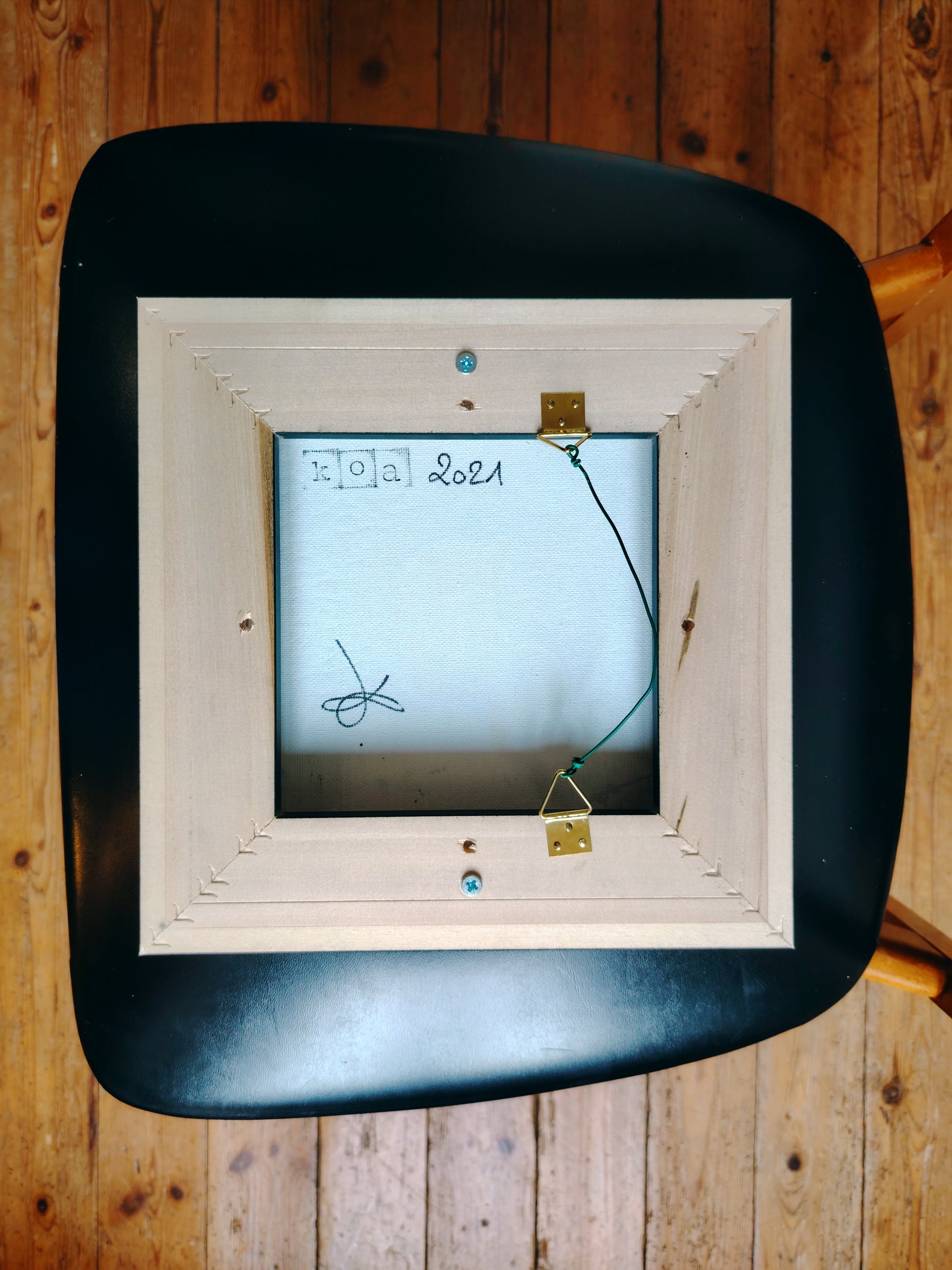 Revers de l’œuvre KOA Bleu Canard sur châssis bois, peinture originale contemporaine 20x20 cm vendue