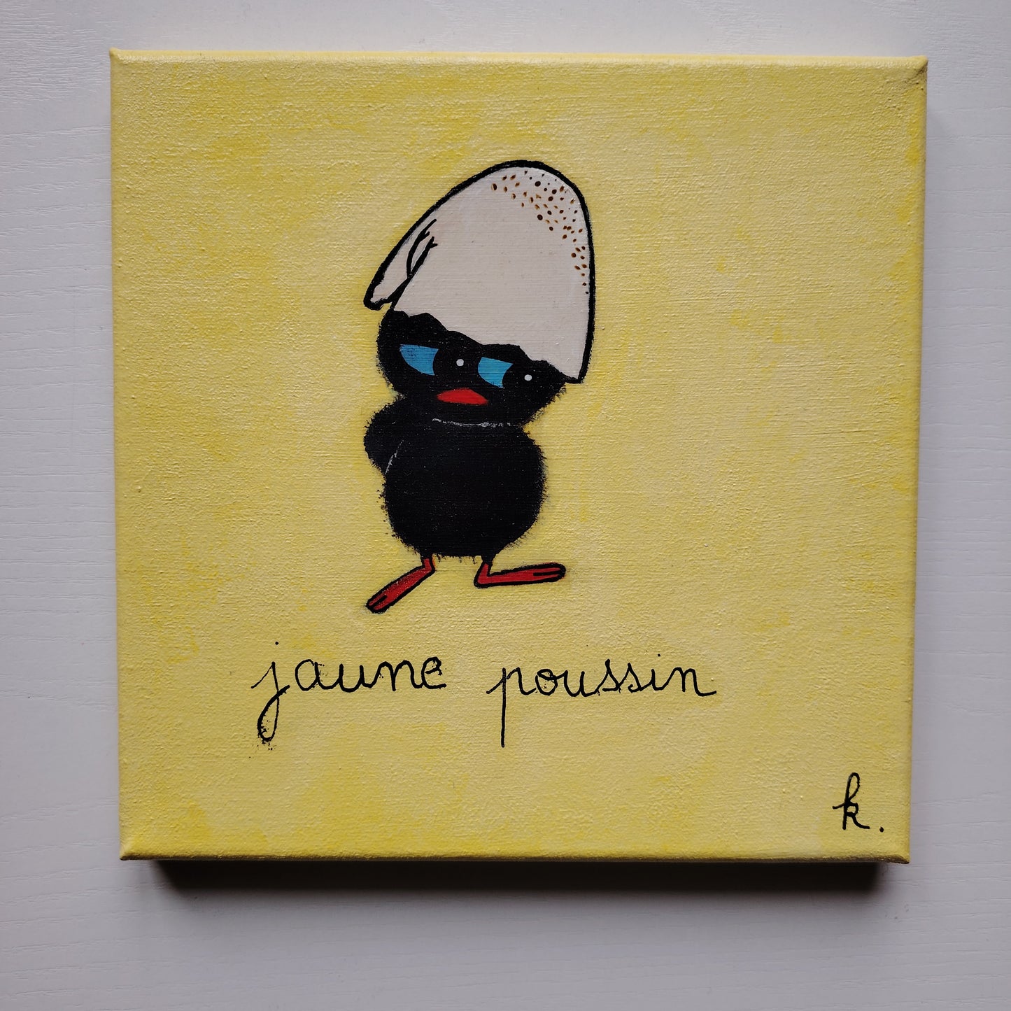 Peinture KOA vendue Jaune Poussin exposée en intérieur, œuvre pop art graphique et décorative