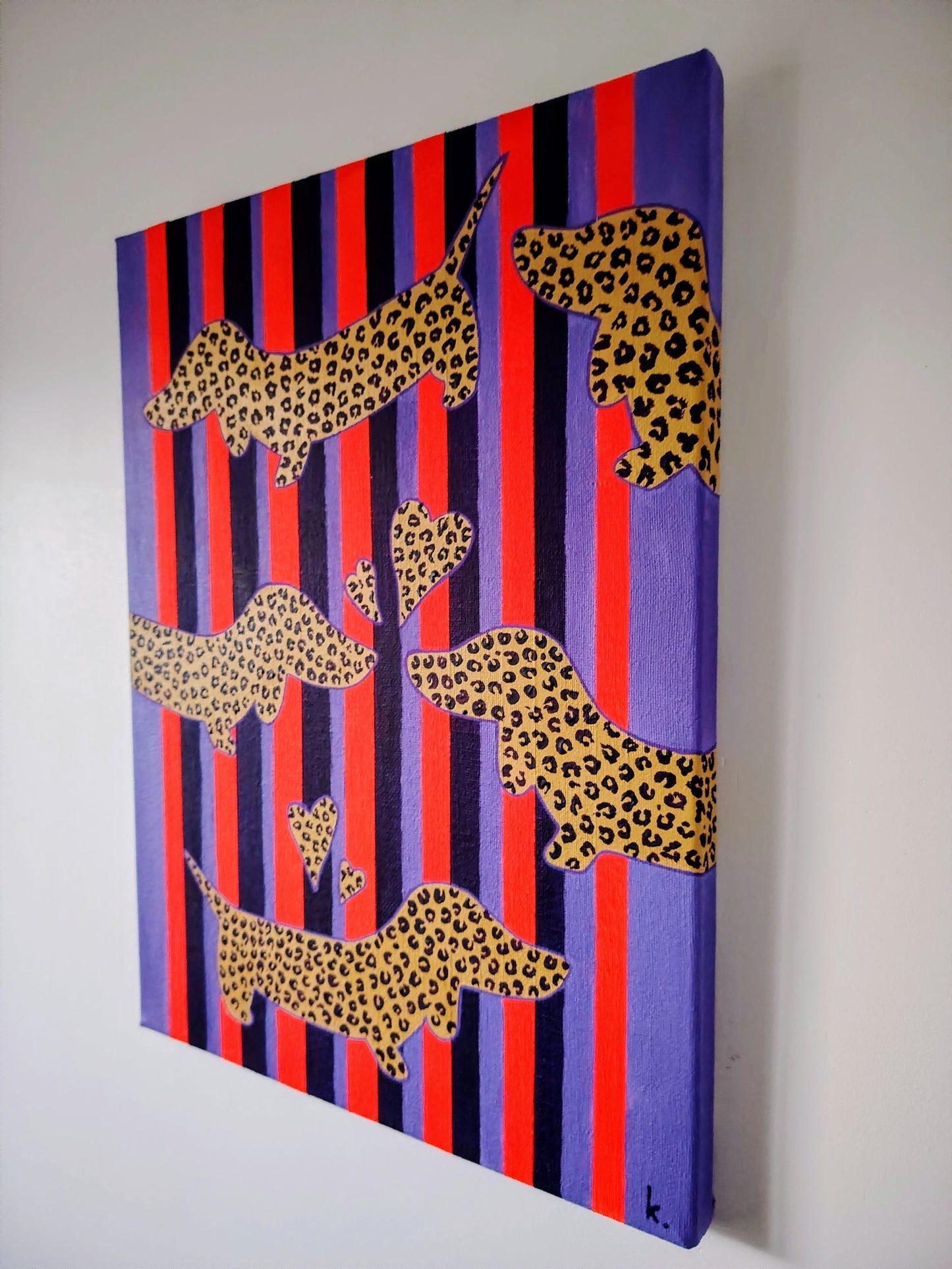 Tranche de l’œuvre KOA Love sur châssis bois, peinture originale contemporaine