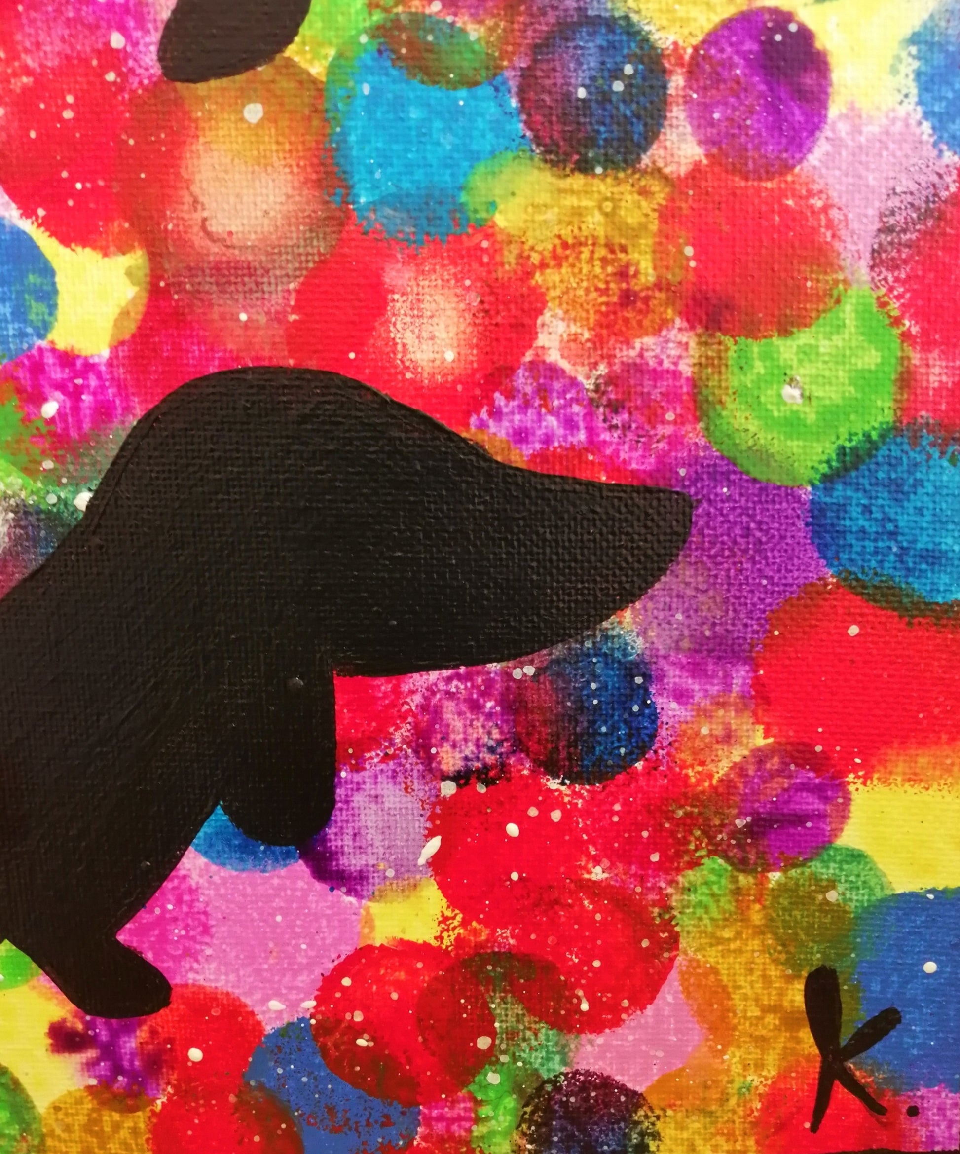 Détail de la peinture KOA Pride, composition colorée et contrastes graphiques pop art vendue