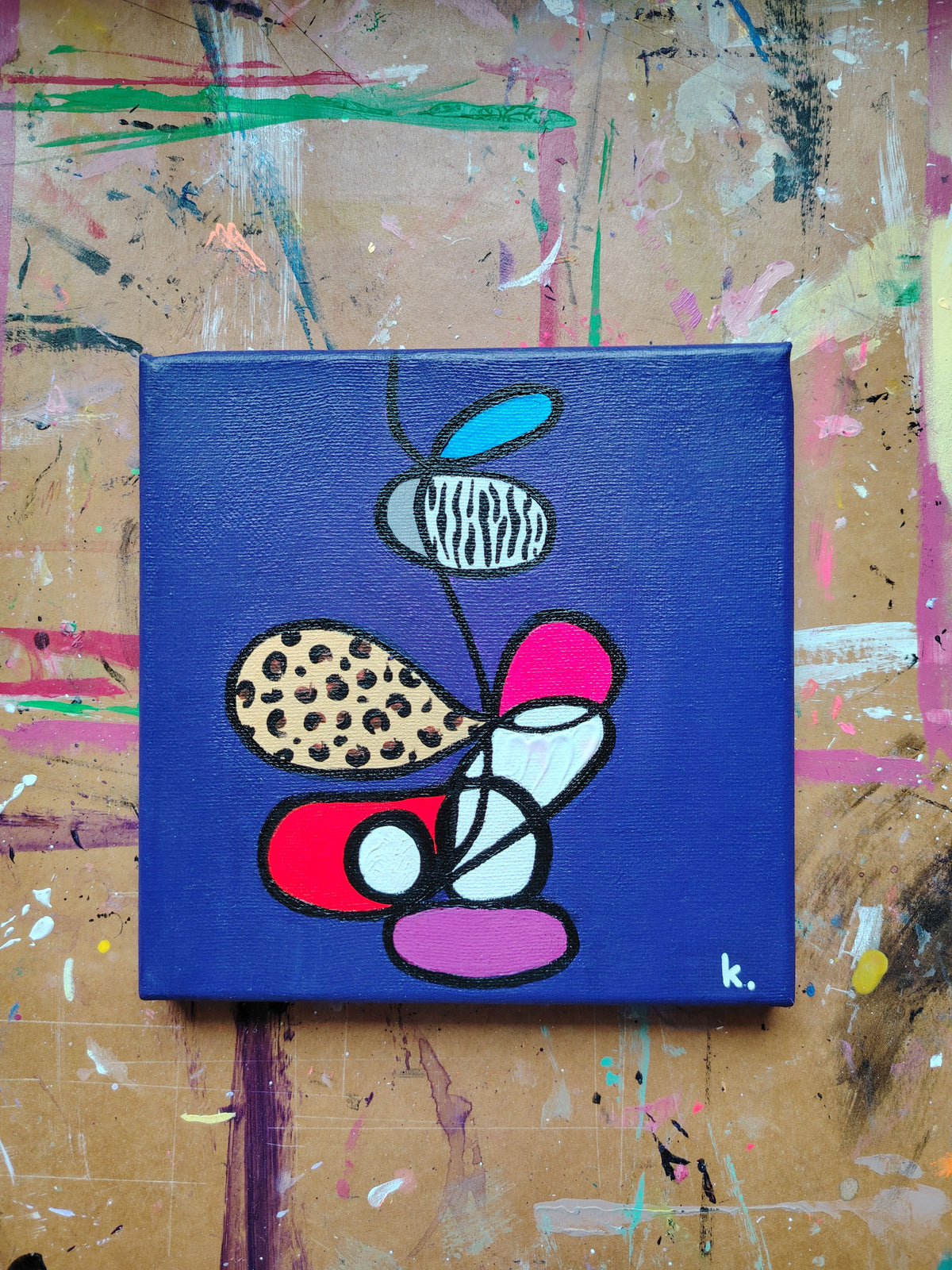 peinture de koa dans son atelier